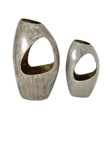 Elegance Beyond - Accessories